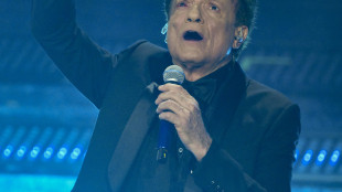 Massimo Ranieri rilancia gli anni Sessanta, 'oggi non si fanno pi&ugrave; canzoni'