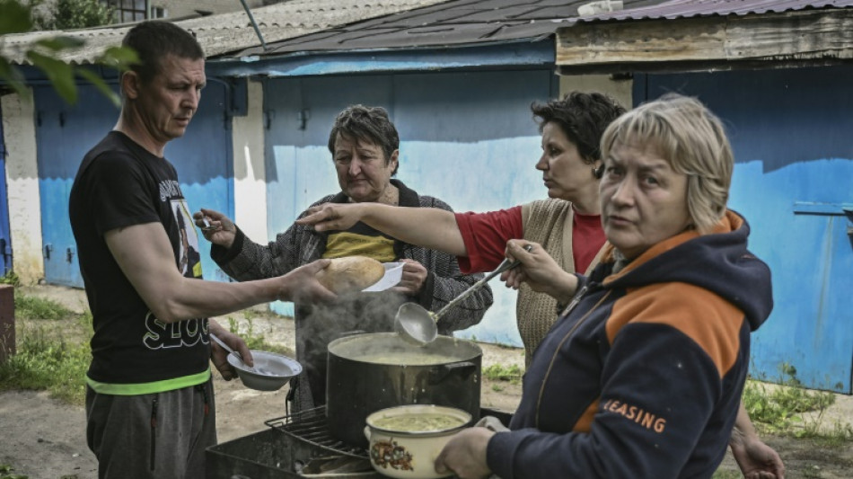 "Trouver &agrave; manger", ou le d&eacute;sespoir des habitants de Lyssytchansk, dans l'est de l'Ukraine