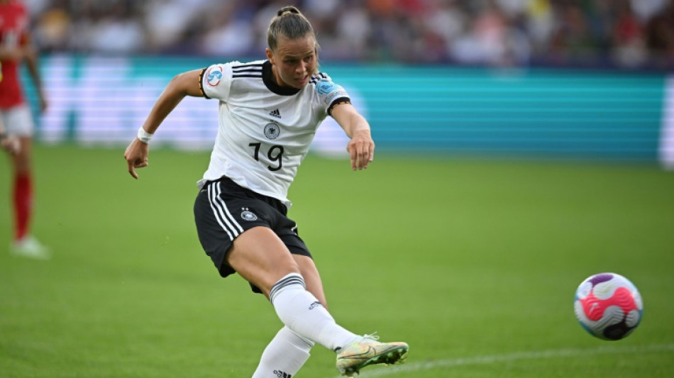 Euro f&eacute;minin: l'Allemande B&uuml;hl, positive au Covid, forfait contre la France en demie