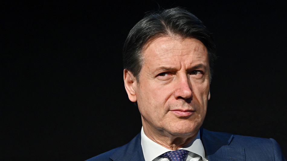 M5s presenta mozioni a Camera e Senato contro il riarmo Ue