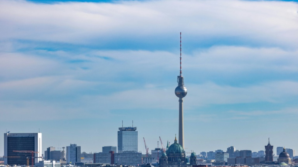 Bundesverfassungsgericht soll &uuml;ber Hauptstadtzulage f&uuml;r Berliner Beamte urteilen