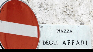 ++ Borsa: Milano -7,2%, a metà seduta in fumo 61 miliardi ++