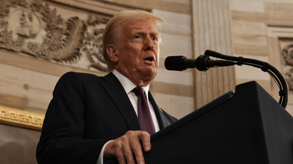 Trump, 'via 4 alti funzionari, pi&ugrave; di 1.000 seguiranno'