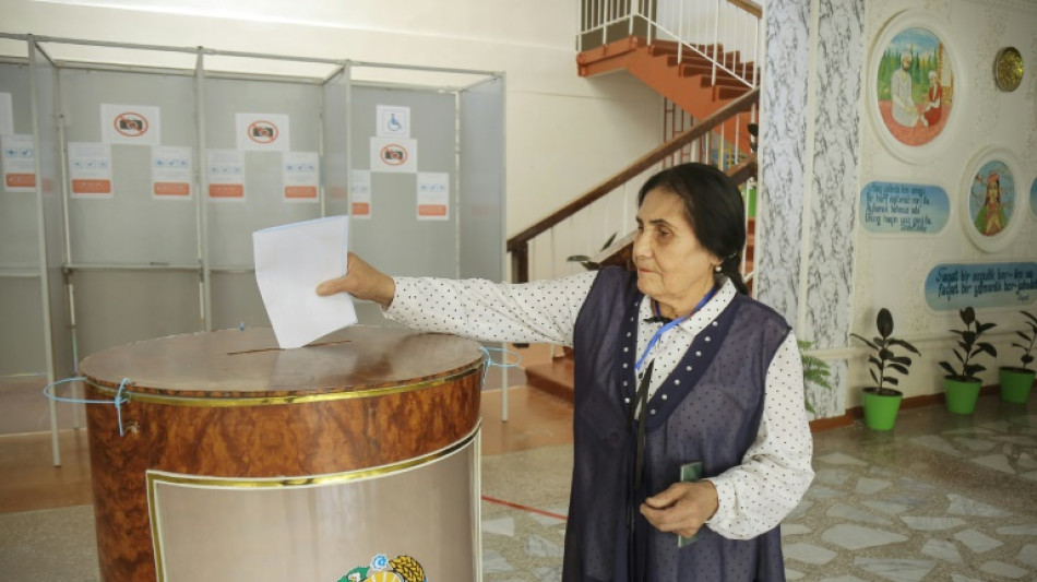 Ouzb&eacute;kistan : fin du r&eacute;f&eacute;rendum constitutionnel pour renforcer le pr&eacute;sident