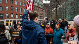 Trump sugiere que eliminará las "ciudades santuario" para migrantes en EEUU