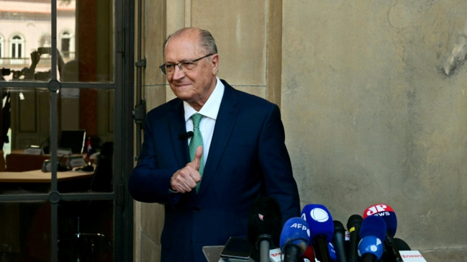 Alckmin d&aacute; boas-vindas a retirada de tarifas de Trump, mas espera mais redu&ccedil;&otilde;es 