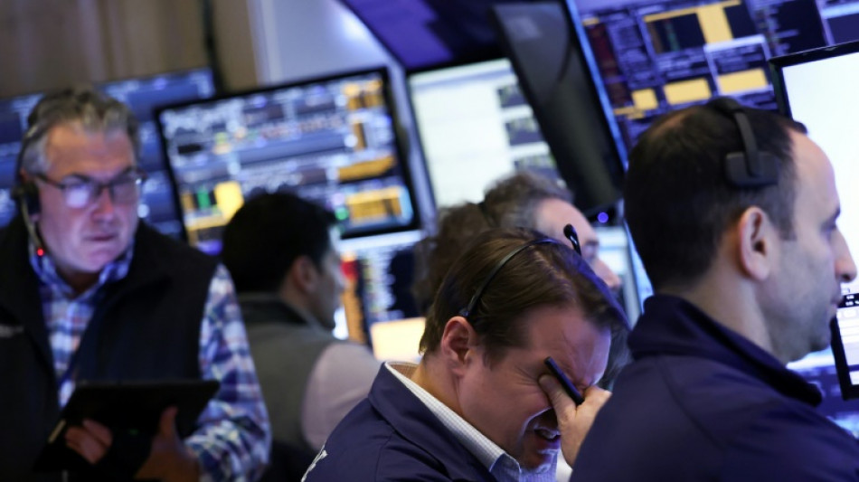 Droits de douane: Wall Street chute à l'ouverture