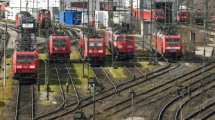 Deutschland investiert doppelt so viel in Stra&szlig;en wie in Schieneninfrastruktur