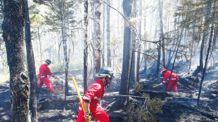 Firefighters in east Canada battle 'unprecedented' blazes