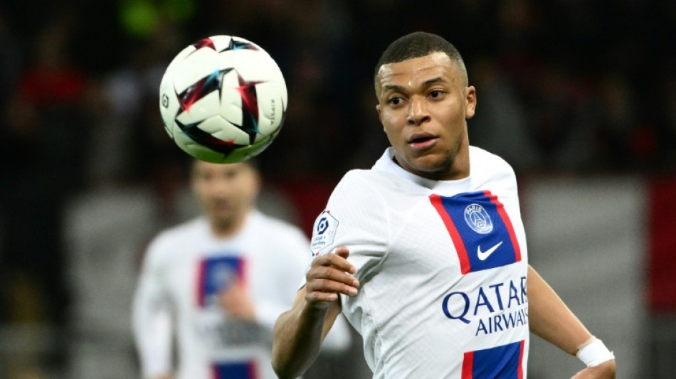 Foot: Mbapp&eacute; voit son avenir au PSG et "r&ecirc;ve" toujours de participer aux JO &agrave; Paris