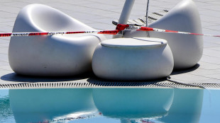 5 bimbi ricoverati dopo bagno in piscina a Roma, uno grave