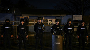 La fuga de cinco presos en Ecuador desata una espectacular persecuci&oacute;n policial