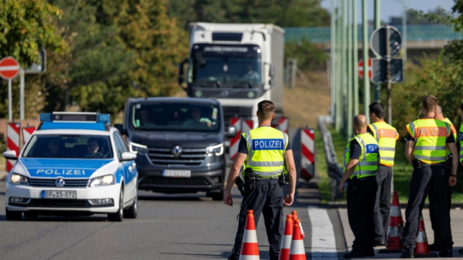 Gemeinsame Kontrollen mit Polen und Tschechien gegen Fl&uuml;chtlingsschleuser